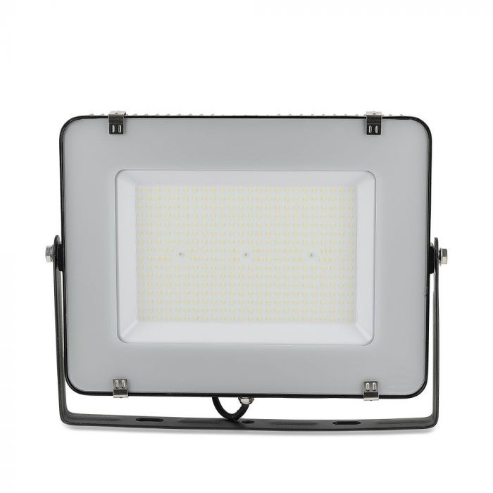 PROIECTOR CU LED_200W 4000K 23000 lm IP65